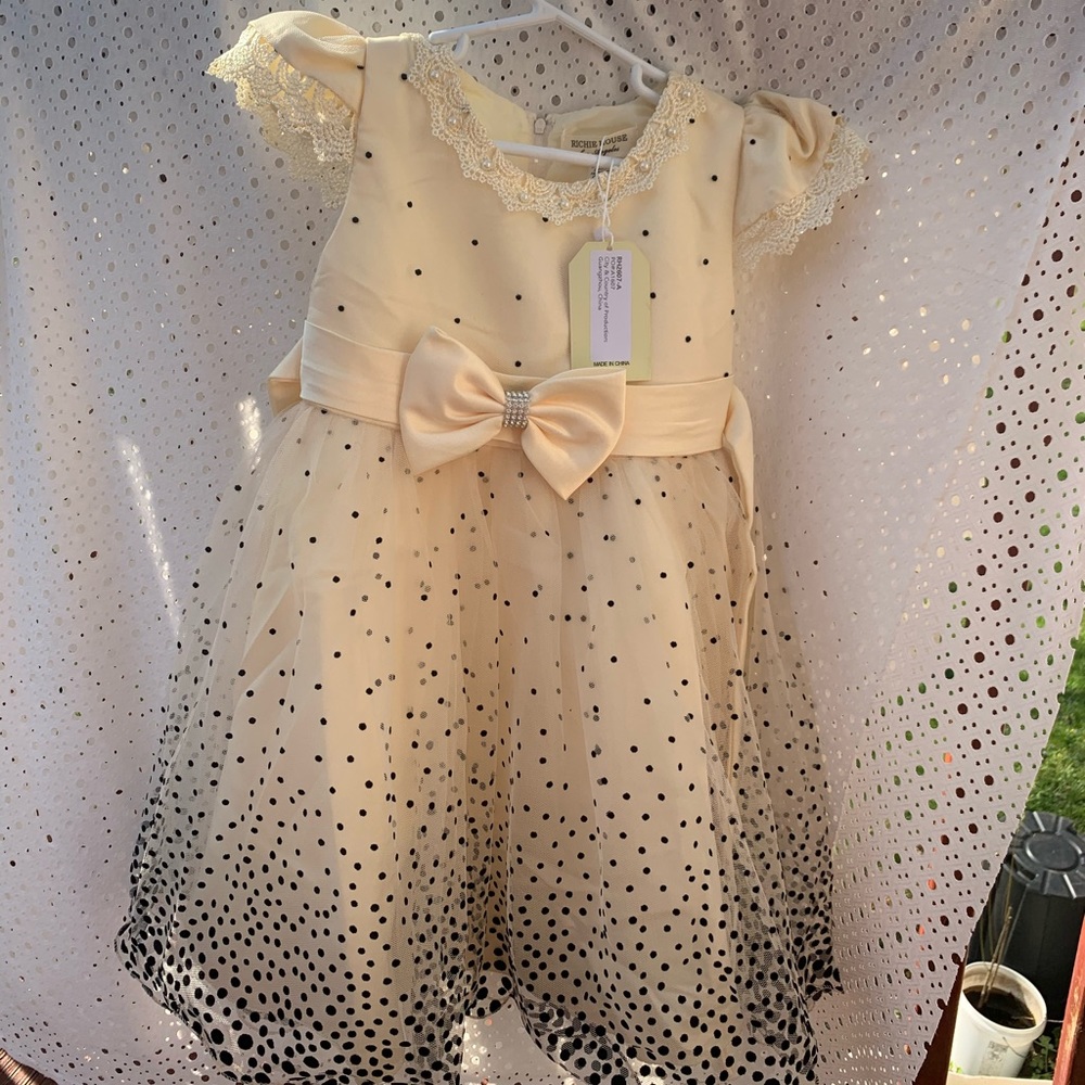 Ritchie House Extraordinary Fancy Dress